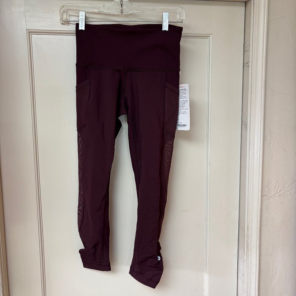 Authentic Vintage Lululemon Seek The Heat Crop Leggings Sz 4 NWT Burgundy/Drama